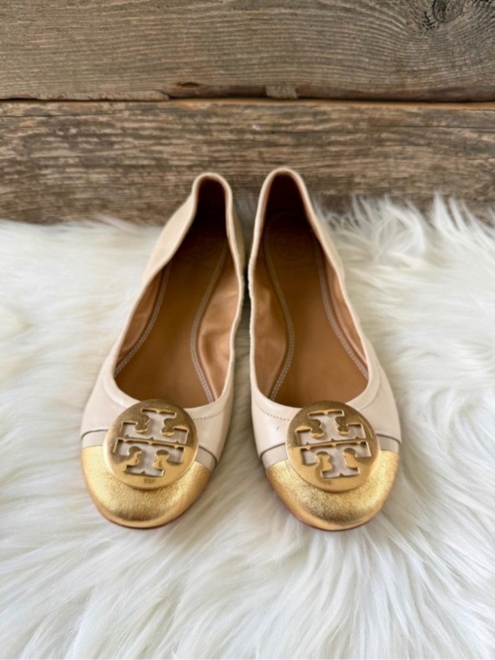 TORY BURCH | Gold Cap Toe Minnie Ballet Flats